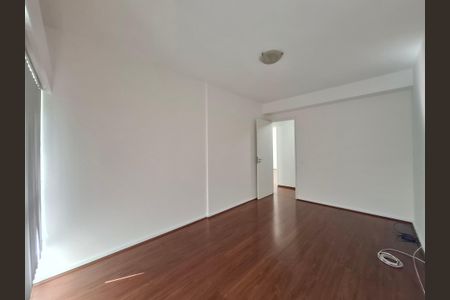 Apartamento à venda com 118m², 3 quartos e 2 vagas Apartamento à venda com 118m², 3 quartos e 2 vagasQuarto 1