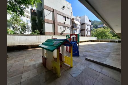 Apartamento à venda com 118m², 3 quartos e 2 vagas Apartamento à venda com 118m², 3 quartos e 2 vagasBrinquedoteca