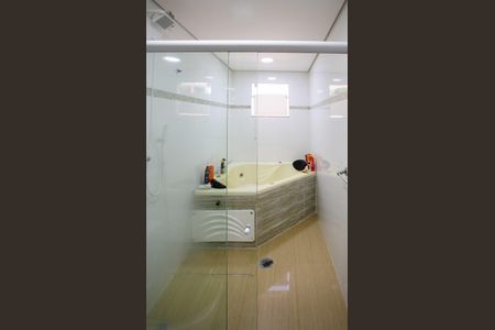 Casa à venda com 152m², 3 quartos e 2 vagasBanheiro da Suíte 1