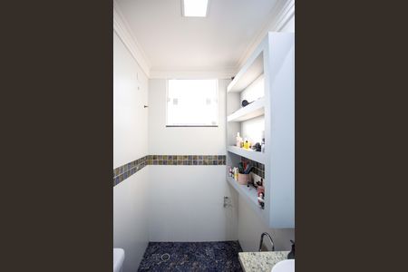 Casa à venda com 152m², 3 quartos e 2 vagasLavabo