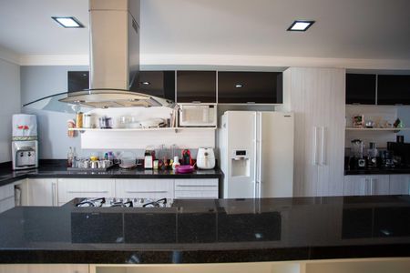 Casa à venda com 152m², 3 quartos e 2 vagasCozinha