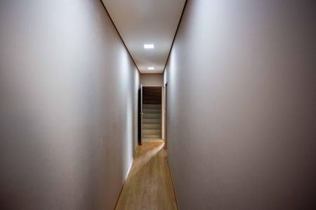 Casa à venda com 152m², 3 quartos e 2 vagasCorredor