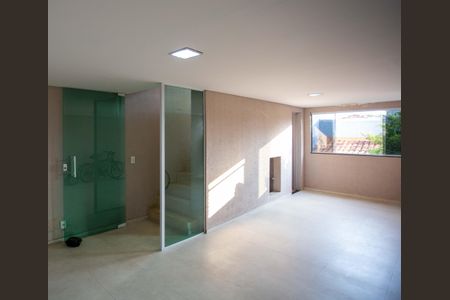 Casa à venda com 152m², 3 quartos e 2 vagasÁrea comum - Salão de festas