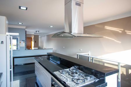 Casa à venda com 152m², 3 quartos e 2 vagasCozinha