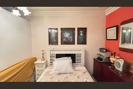 Casa à venda com 128m², 4 quartos e 4 vagasQuarto