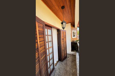 Casa à venda com 128m², 4 quartos e 4 vagasSuite 1 Varanda