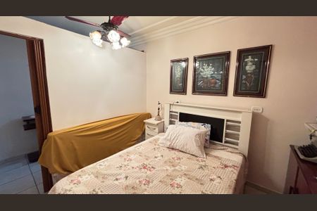 Casa à venda com 128m², 4 quartos e 4 vagasQuarto