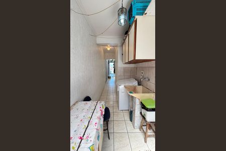 Casa à venda com 128m², 4 quartos e 4 vagasÁrea de Serviço