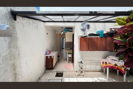 Casa à venda com 128m², 4 quartos e 4 vagasQuintal - Churrasqueira