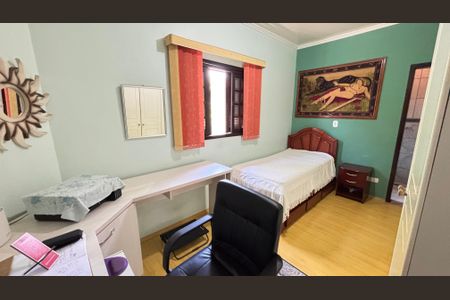 Casa à venda com 128m², 4 quartos e 4 vagasSuíte 3