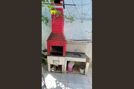 Casa à venda com 128m², 4 quartos e 4 vagasQuintal - Churrasqueira