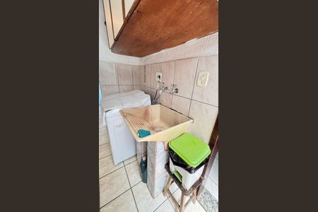 Casa à venda com 128m², 4 quartos e 4 vagasÁrea de Serviço