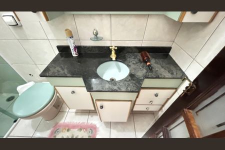 Casa à venda com 128m², 4 quartos e 4 vagasBanheiro da Suíte 2