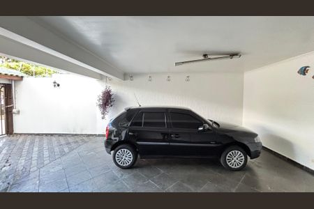 Casa à venda com 128m², 4 quartos e 4 vagasGaragem