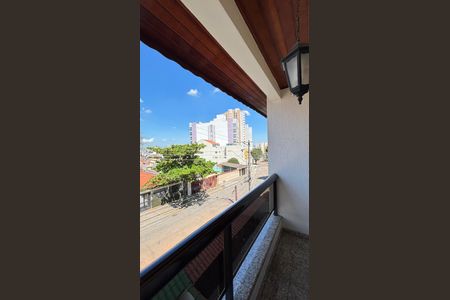 Casa à venda com 128m², 4 quartos e 4 vagasSuite 1 Varanda