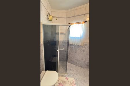 Casa à venda com 128m², 4 quartos e 4 vagasBanheiro da Suíte 1