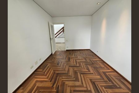 Casa à venda com 450m², 5 quartos e 5 vagasQuarto 2