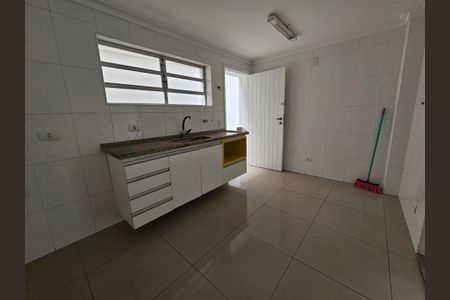 Casa à venda com 450m², 5 quartos e 5 vagasCozinha
