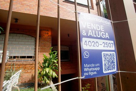 Apartamento à venda com 114m², 3 quartos e 1 vagaPlaquinha