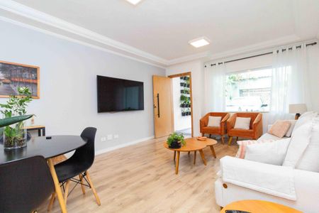 Casa à venda com 118m², 3 quartos e 4 vagas Casa à venda com 118m², 3 quartos e 4 vagasSala