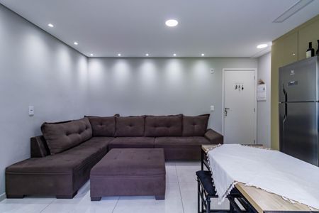 Apartamento à venda com 48m², 2 quartos e 1 vaga Apartamento à venda com 48m², 2 quartos e 1 vagaSala