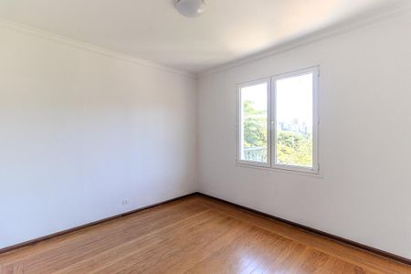 Casa para alugar com 530m², 3 quartos e 4 vagas Casa para alugar com 530m², 3 quartos e 4 vagasSuíte 1