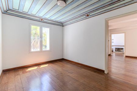 Casa para alugar com 530m², 3 quartos e 4 vagas Casa para alugar com 530m², 3 quartos e 4 vagasSala 3
