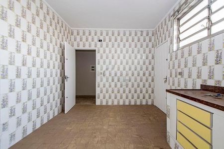 Casa à venda com 202m², 2 quartos e 4 vagas