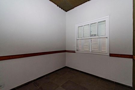 Casa à venda com 202m², 2 quartos e 4 vagas