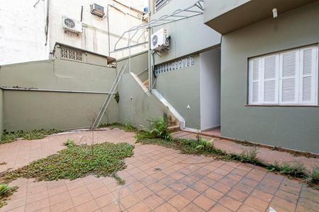Casa à venda com 202m², 2 quartos e 4 vagas