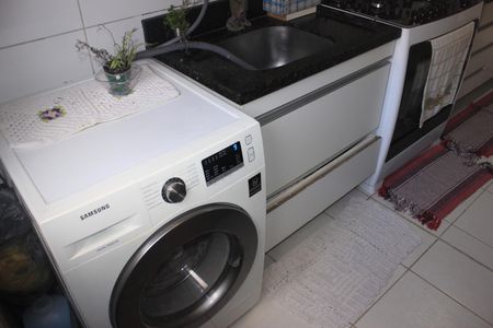 Apartamento à venda com 64m², 2 quartos e 1 vagaÁrea de Serviço