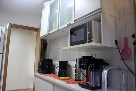 Apartamento à venda com 64m², 2 quartos e 1 vagaCozinha com área de serviço