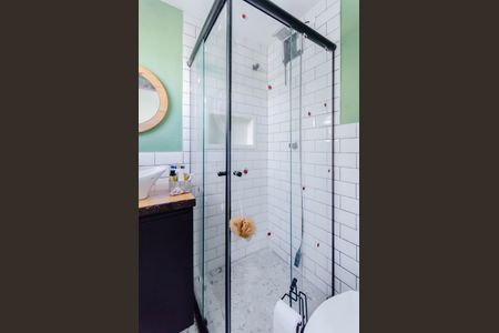 Apartamento à venda com 80m², 2 quartos e 1 vagaBanheiro da Suíte