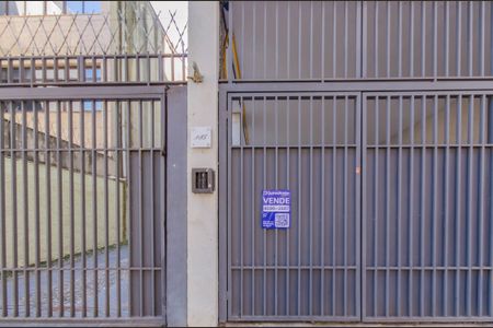 Apartamento à venda com 80m², 2 quartos e 1 vagaFachada