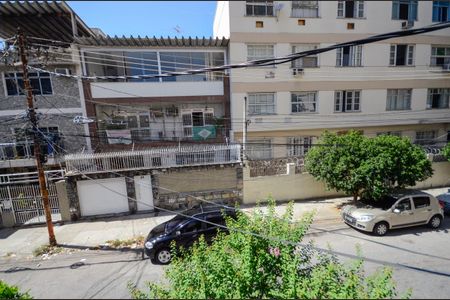 Casa de condomínio à venda com 160m², 5 quartos e 1 vagaVista do Quarto 2