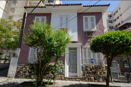 Casa de condomínio à venda com 160m², 5 quartos e 1 vagaFachada e placa