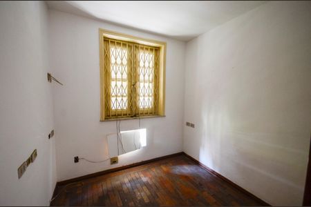 Casa de condomínio à venda com 160m², 5 quartos e 1 vagaQuarto 3