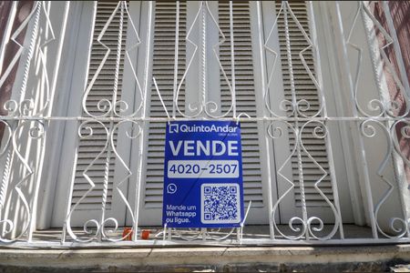 Casa de condomínio à venda com 160m², 5 quartos e 1 vagaFachada e placa