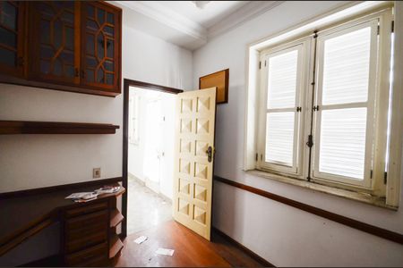 Casa de condomínio à venda com 160m², 5 quartos e 1 vagaQuarto 1