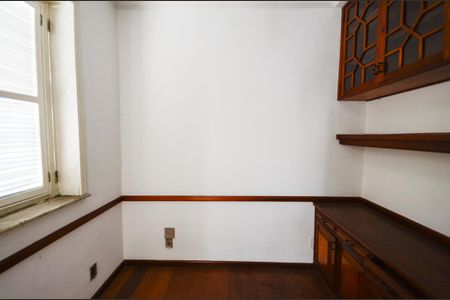 Casa de condomínio à venda com 160m², 5 quartos e 1 vagaQuarto 1