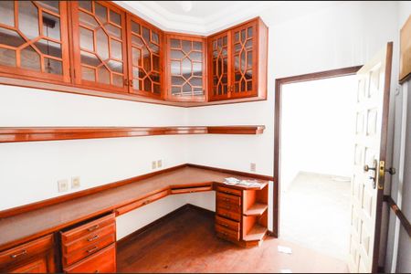 Casa de condomínio à venda com 160m², 5 quartos e 1 vagaQuarto 1