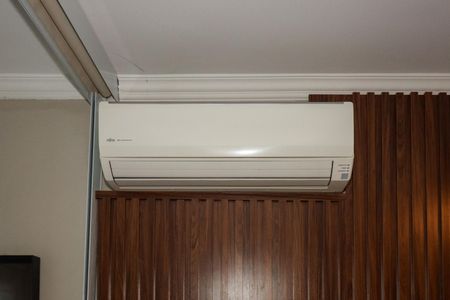 Apartamento à venda com 70m², 1 quarto e 2 vagas Apartamento à venda com 70m², 1 quarto e 2 vagasSuíte