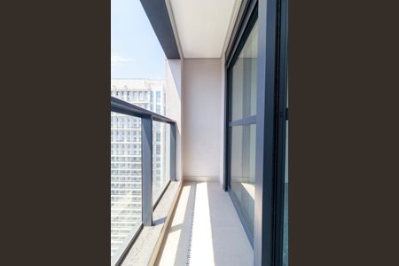 Apartamento à venda com 227m², 4 quartos e 4 vagasSuíte Principal - Varanda