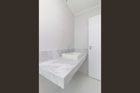 Apartamento à venda com 227m², 4 quartos e 4 vagasSuíte 2 - Banheiro