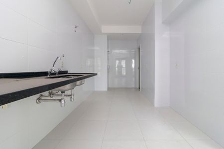 Apartamento à venda com 227m², 4 quartos e 4 vagasCozinha