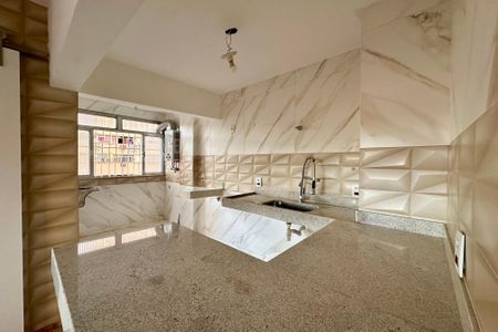 Apartamento à venda com 70m², 3 quartos e 1 vaga Apartamento à venda com 70m², 3 quartos e 1 vagaCozinha