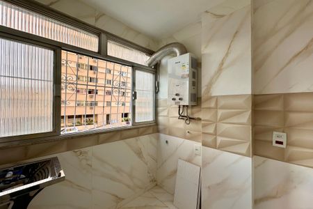 Apartamento à venda com 70m², 3 quartos e 1 vaga Apartamento à venda com 70m², 3 quartos e 1 vagaÁrea de Serviço