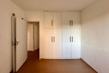 Apartamento à venda com 70m², 3 quartos e 1 vaga Apartamento à venda com 70m², 3 quartos e 1 vagaQuarto 2