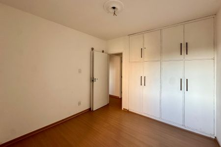 Apartamento à venda com 70m², 3 quartos e 1 vaga Apartamento à venda com 70m², 3 quartos e 1 vagaQuarto 2