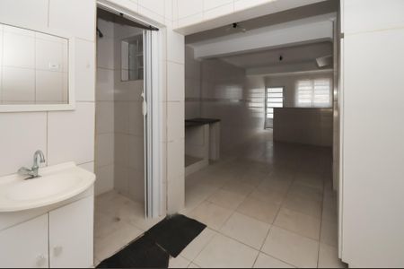 Casa à venda com 143m², 2 quartos e 1 vagaBanheiro 2